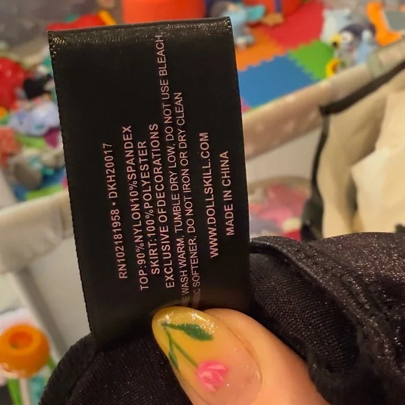 Dolls Kill X Tricks N’ Treatz Bounty Hunter Babe Costume Bodysuit, Size XXL - Picture 5 of 9